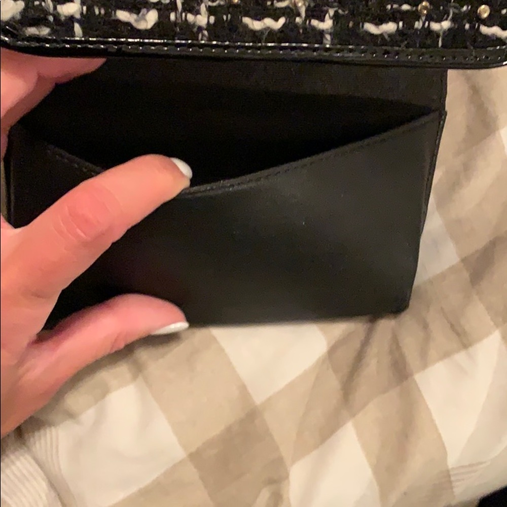 Wristlet - Picture 3 of 4